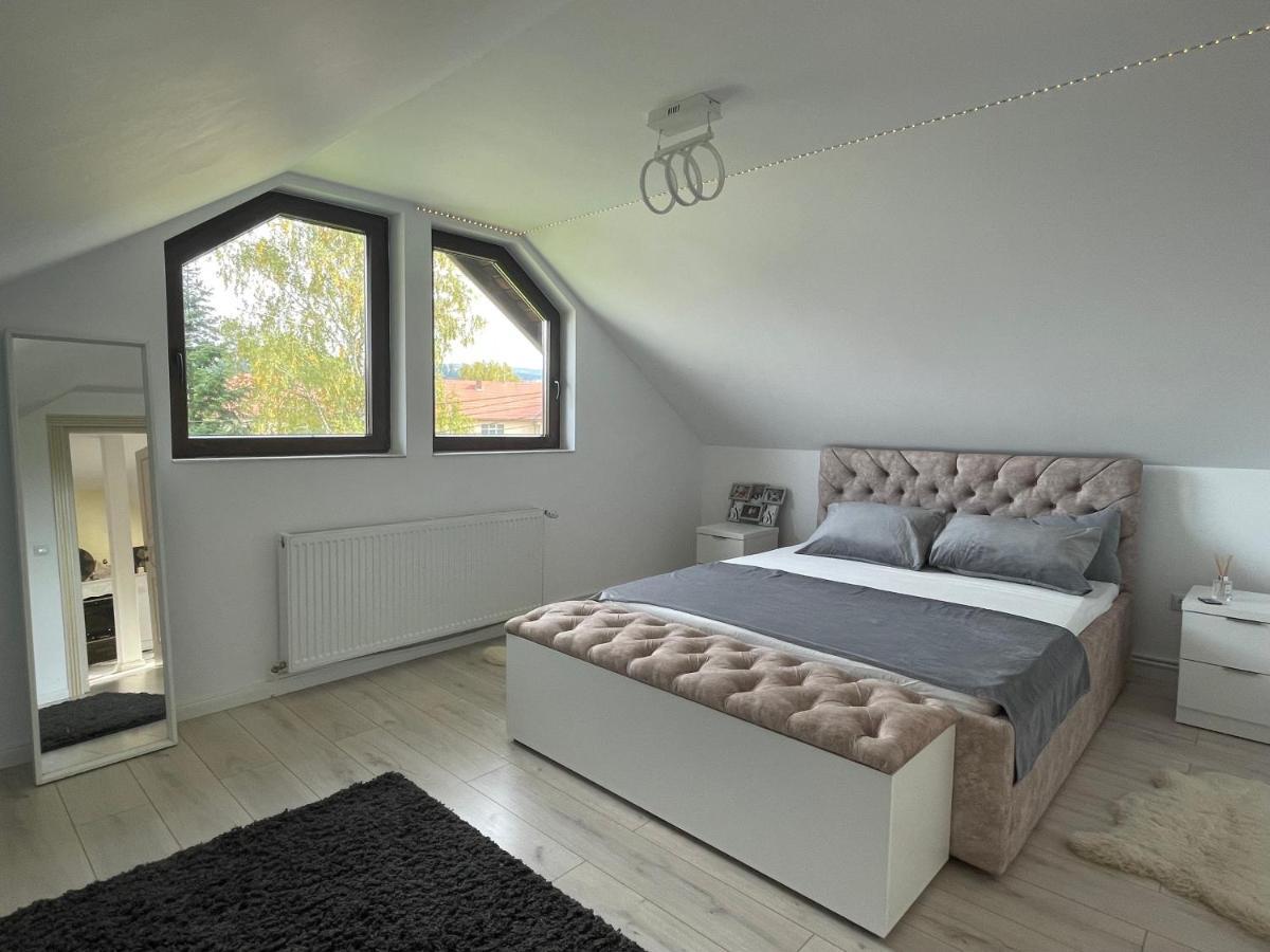Casa Helen Insurance&Tourism Guest House Galócaş Екстериор снимка